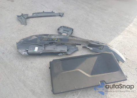 2025 Polestar 3 Long Range Dual Motor/Long Range Dual Motor Launch Edition z USA, uszkodzony, nr VIN YSREA3YB6SB002481